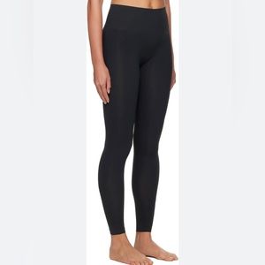 SKIMS Black Leggings